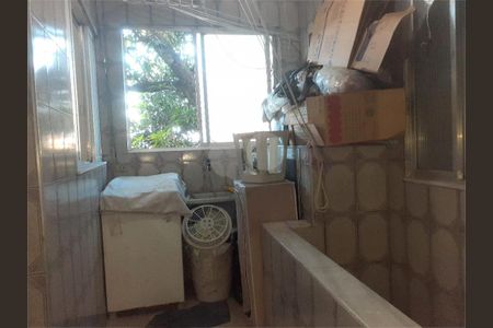 Apartamento à venda com 68m², 2 quartos e 1 vaga