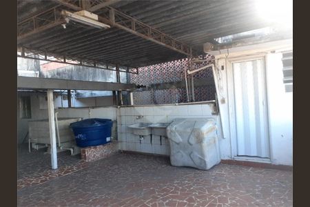 Apartamento à venda com 68m², 2 quartos e 1 vaga