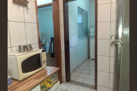 Apartamento à venda com 68m², 2 quartos e 1 vaga