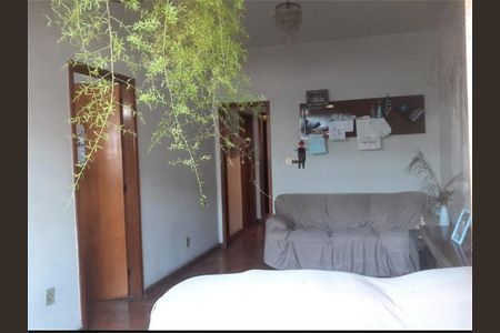 Apartamento à venda com 68m², 2 quartos e 1 vaga