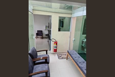 Casa à venda com 120m², 6 quartos e 2 vagas