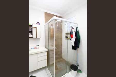 Casa à venda com 140m², 2 quartos e 2 vagasBanheiro da Suíte