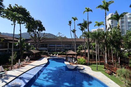 Apartamento para alugar com 85m², 2 quartos e 2 vagasÁrea comum - Piscina