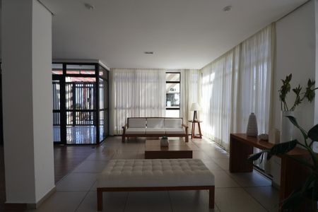 Apartamento para alugar com 85m², 2 quartos e 2 vagasHall de entrada