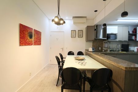 Apartamento para alugar com 85m², 2 quartos e 2 vagasSala