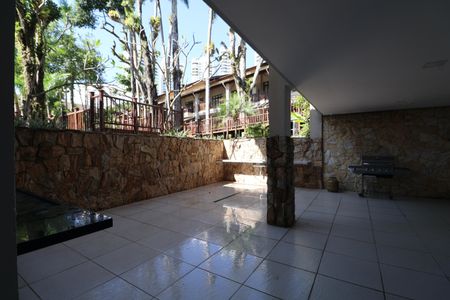 Apartamento para alugar com 85m², 2 quartos e 2 vagasÁrea comum - Salão de festas