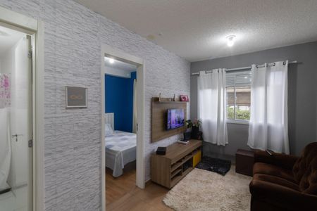 Casa de condomínio à venda com 37m², 2 quartos e sem vaga Casa de condomínio à venda com 37m², 2 quartos e sem vagaSala e Cozinha