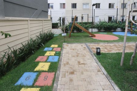 Apartamento à venda com 32m², 2 quartos e sem vagaÁrea comum