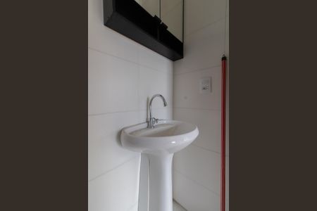 Apartamento à venda com 33m², 2 quartos e sem vagaBanheiro