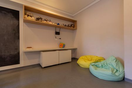 Apartamento à venda com 33m², 2 quartos e sem vagaÁrea Comum - Brinquedoteca