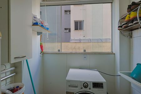 Apartamento à venda com 53m², 1 quarto e 1 vaga Apartamento à venda com 53m², 1 quarto e 1 vagaCozinha e Área de Serviço