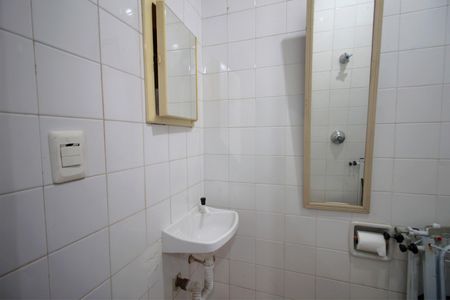 Apartamento à venda com 185m², 4 quartos e 2 vagasBanheiro de serviço