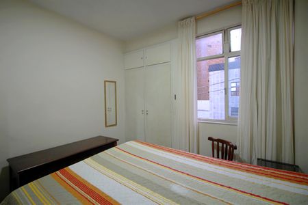 Apartamento à venda com 185m², 4 quartos e 2 vagasQuarto 2