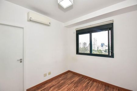 Apartamento à venda com 206m², 3 quartos e 4 vagas Apartamento à venda com 206m², 3 quartos e 4 vagasSuíte 2