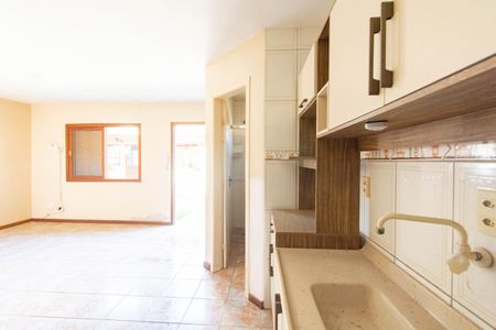 Casa de condomínio à venda com 65m², 1 quarto e sem vagaSala/Cozinha