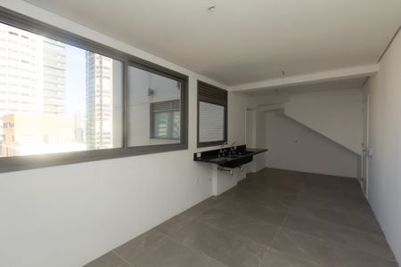 Apartamento à venda com 239m², 4 quartos e 4 vagasCozinha