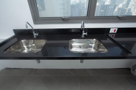 Apartamento à venda com 239m², 4 quartos e 4 vagasÁrea de Serviço