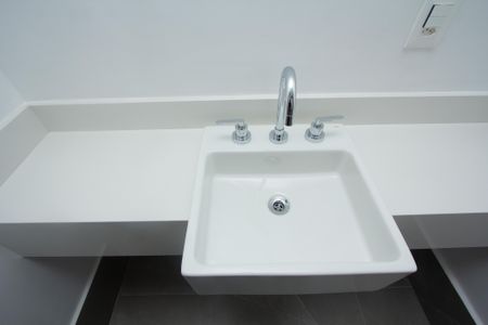 Apartamento à venda com 239m², 4 quartos e 4 vagasBanheiro da Suíte 2