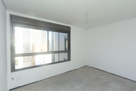 Apartamento à venda com 239m², 4 quartos e 4 vagasSuíte 4