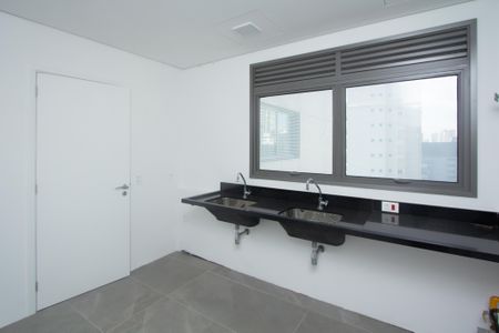 Apartamento à venda com 239m², 4 quartos e 4 vagasÁrea de Serviço