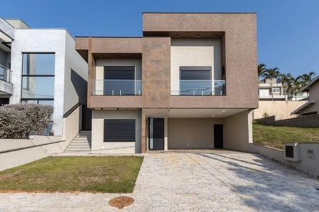 Casa de condomínio à venda com 255m², 3 quartos e 4 vagasFoto 01