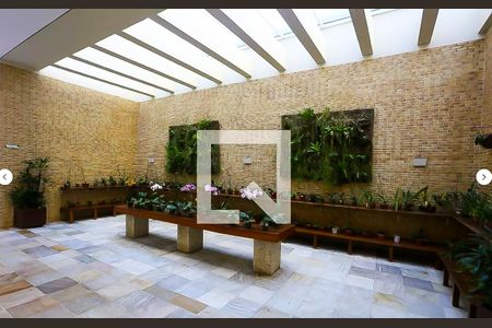 Apartamento à venda com 142m², 3 quartos e 2 vagasHall de entrada