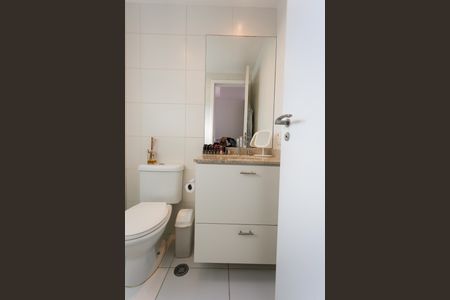 Apartamento à venda com 142m², 3 quartos e 2 vagasBanheiro da Suíte 1