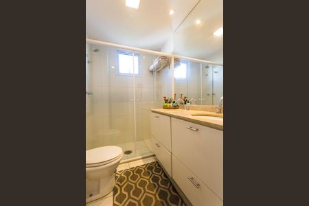 Apartamento à venda com 142m², 3 quartos e 2 vagasBanheiro da Suíte 2