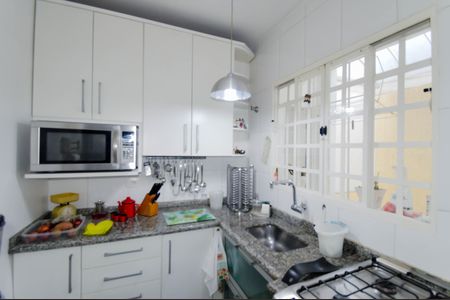 Casa à venda com 380m², 3 quartos e 3 vagasCozinha