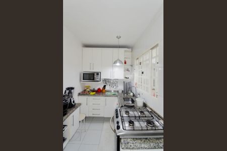 Casa à venda com 380m², 3 quartos e 3 vagasCozinha