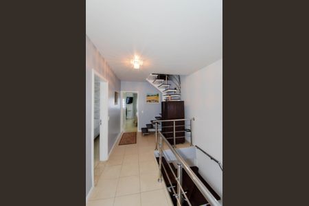 Casa à venda com 380m², 3 quartos e 3 vagasHall