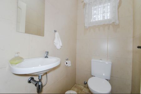 Casa à venda com 380m², 3 quartos e 3 vagasQuintal Banheiro