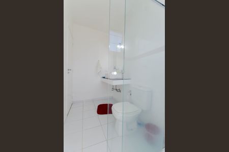 Casa à venda com 380m², 3 quartos e 3 vagasBanheiro da Suíte 2