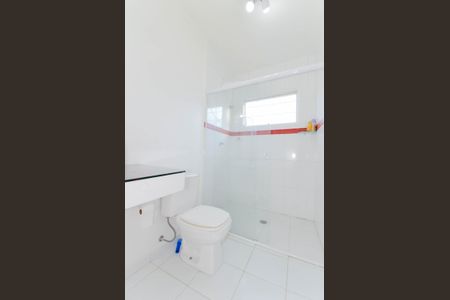 Casa à venda com 380m², 3 quartos e 3 vagasBanheiro da Suíte 2