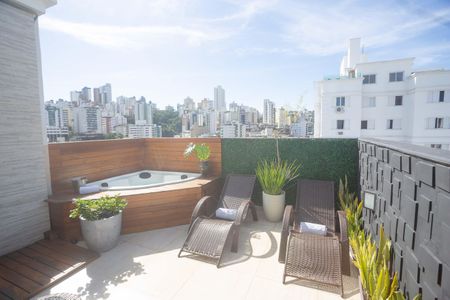 Apartamento à venda com 171m², 3 quartos e 2 vagasCobertura
