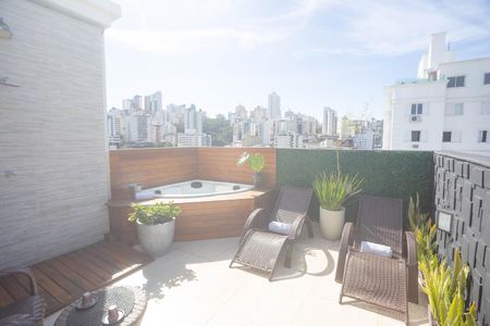 Apartamento à venda com 171m², 3 quartos e 2 vagasCobertura