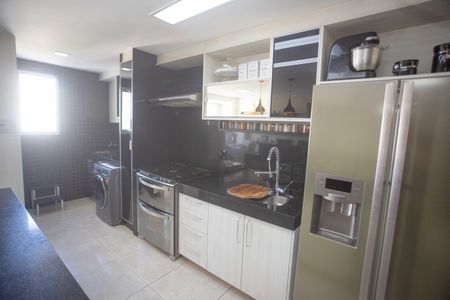 Apartamento à venda com 171m², 3 quartos e 2 vagasCozinha