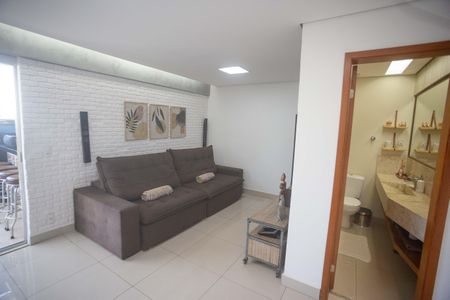 Apartamento à venda com 171m², 3 quartos e 2 vagasCobertura