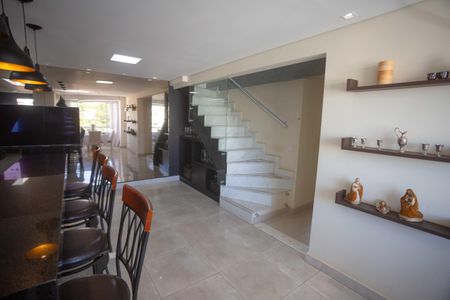 Apartamento à venda com 171m², 3 quartos e 2 vagasSala