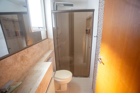 Apartamento à venda com 171m², 3 quartos e 2 vagasBanheiro