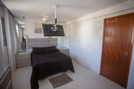 Apartamento à venda com 171m², 3 quartos e 2 vagasSuíte