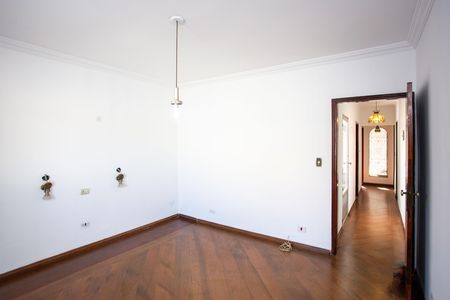 Casa para alugar com 210m², 4 quartos e 2 vagasQuarto 1