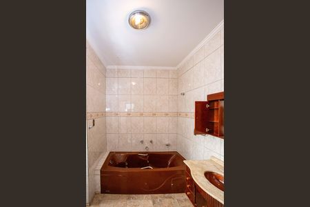 Casa para alugar com 210m², 4 quartos e 2 vagasBanheiro