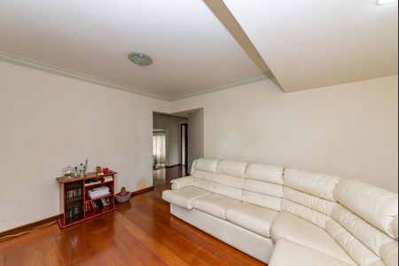 Casa para alugar com 760m², 4 quartos e 8 vagas Casa para alugar com 760m², 4 quartos e 8 vagasSala 3