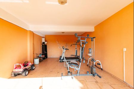 Casa para alugar com 760m², 4 quartos e 8 vagas Casa para alugar com 760m², 4 quartos e 8 vagasAcademia