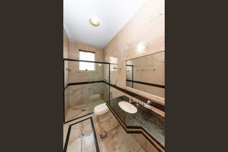 Casa para alugar com 760m², 4 quartos e 8 vagas Casa para alugar com 760m², 4 quartos e 8 vagasBanheiro Social