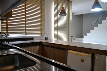 Apartamento à venda com 148m², 3 quartos e 2 vagas Apartamento à venda com 148m², 3 quartos e 2 vagasCozinha