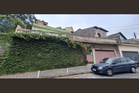 Casa à venda com 140m², 3 quartos e 2 vagasFachada