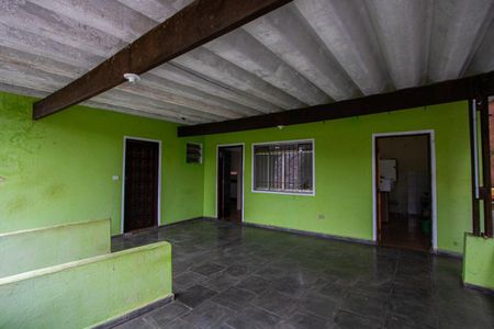 Casa à venda com 140m², 3 quartos e 2 vagasÁrea externa