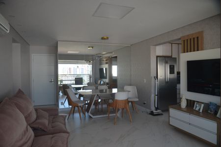Apartamento à venda com 103m², 3 quartos e 2 vagasSala